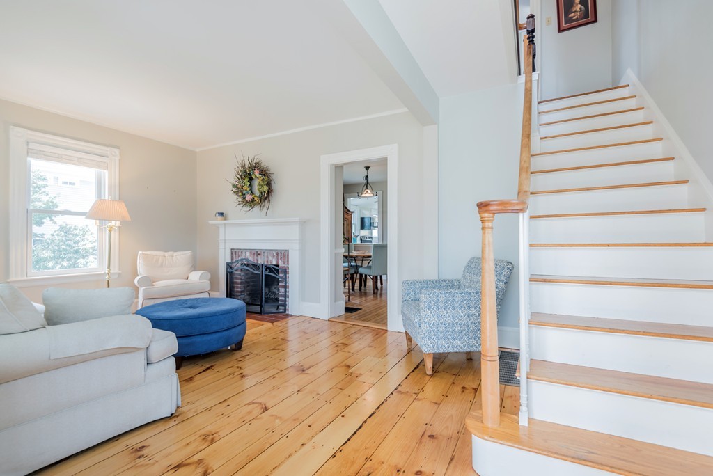 74 Summer Street Andover, MA 01810 - Photo 5 of 28 Gallery Image 5