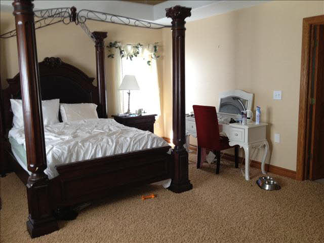 10148 Goff Road Temperance, MI 48182 - Photo 8 of 20 Master Bedroom
