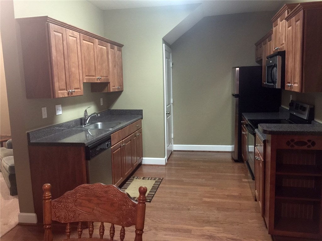 1957 Wire Road, Unit 15 Auburn, AL 36832 - Photo 7 of 14 Gallery Image 7