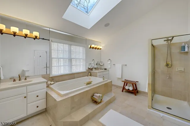 $1,595,000 | 15 Sky Top Drive, Denville, NJ 07834