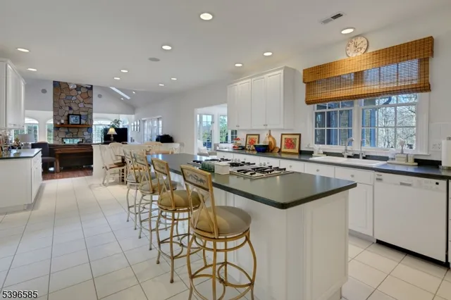 $1,595,000 | 15 Sky Top Drive, Denville, NJ 07834