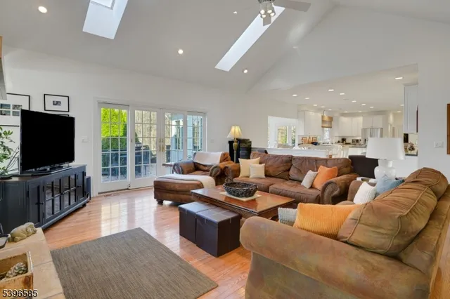 $1,595,000 | 15 Sky Top Drive, Denville, NJ 07834