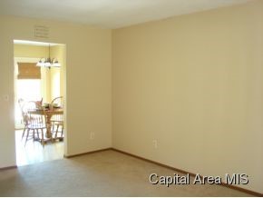 5280 Buford Street Springfield, IL 62703 - Photo 3 of 20