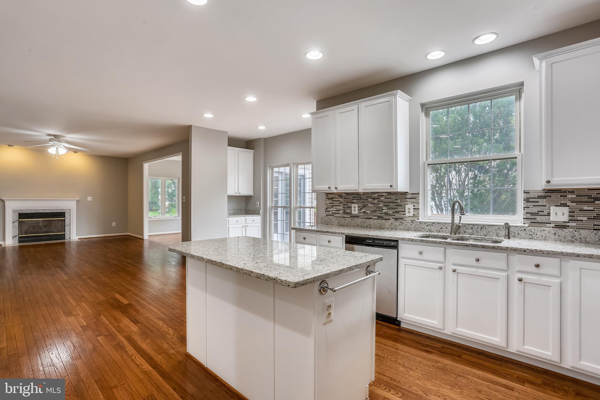 13929 Falconcrest Road Germantown, MD 20874 - Photo 2 of 76 Kitchen opens to family room