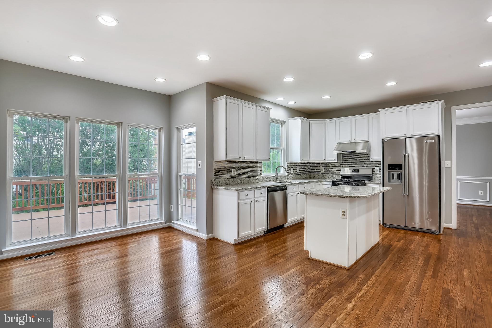 13929 Falconcrest Road Germantown, MD 20874 - Photo 14 of 76 Breakfast room