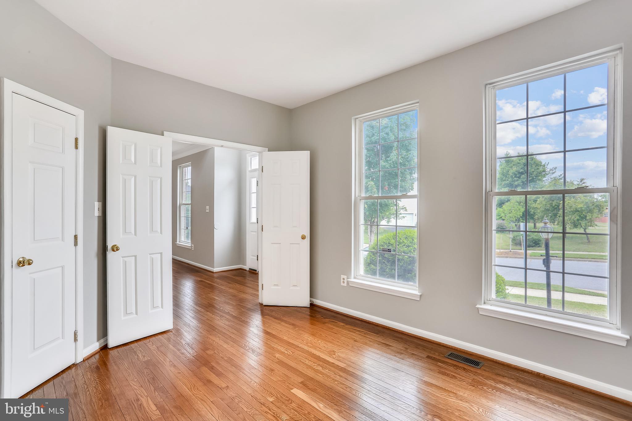 13929 Falconcrest Road Germantown, MD 20874 - Photo 23 of 76 Main level bedroom #5/den