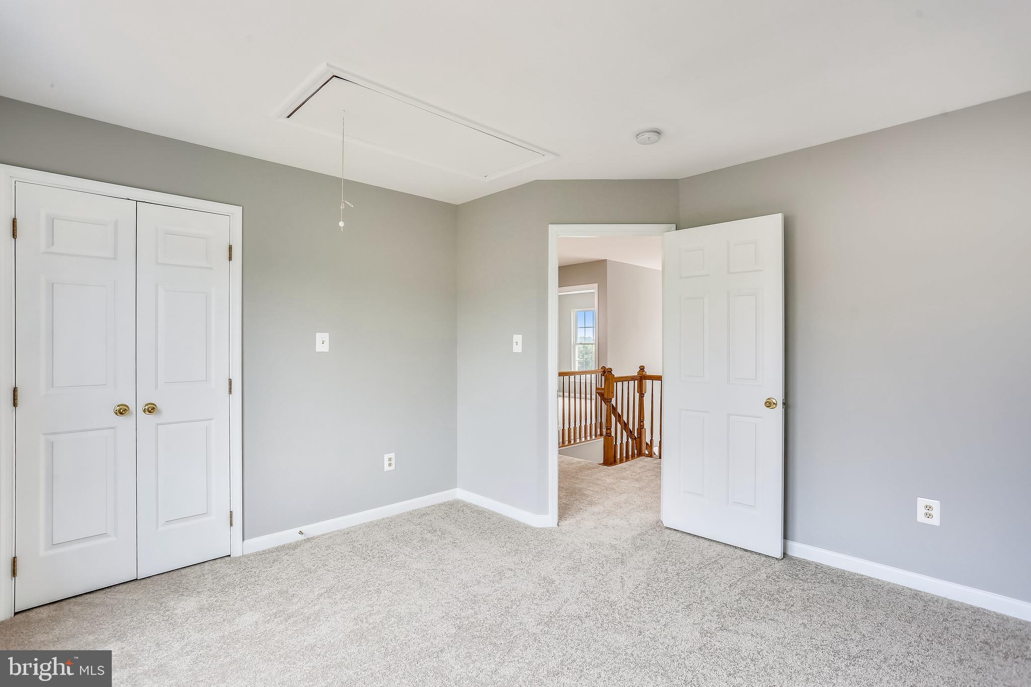13929 Falconcrest Road Germantown, MD 20874 - Photo 33 of 76 Upper level bedroom #2 angle #2