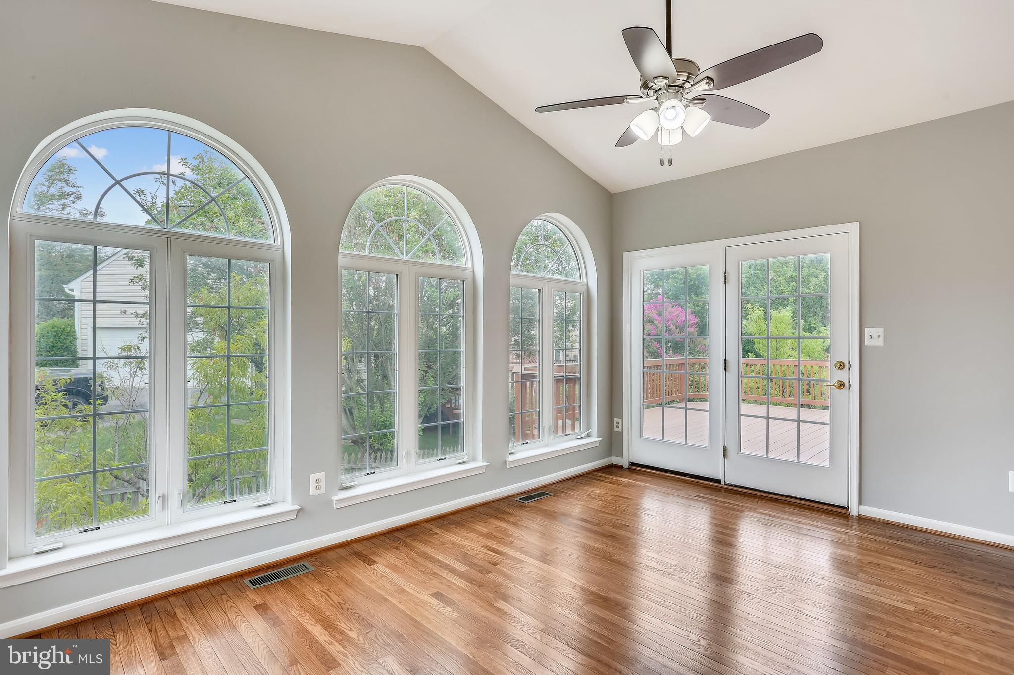 13929 Falconcrest Road Germantown, MD 20874 - Photo 5 of 76 Sunroom/morning room