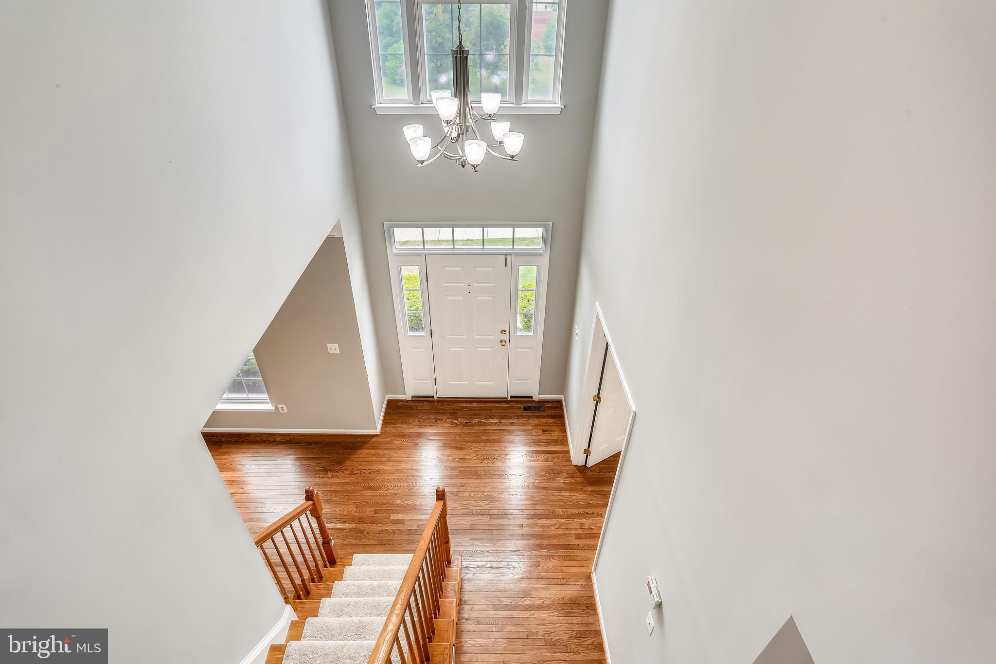 13929 Falconcrest Road Germantown, MD 20874 - Photo 6 of 76 Two story foyer