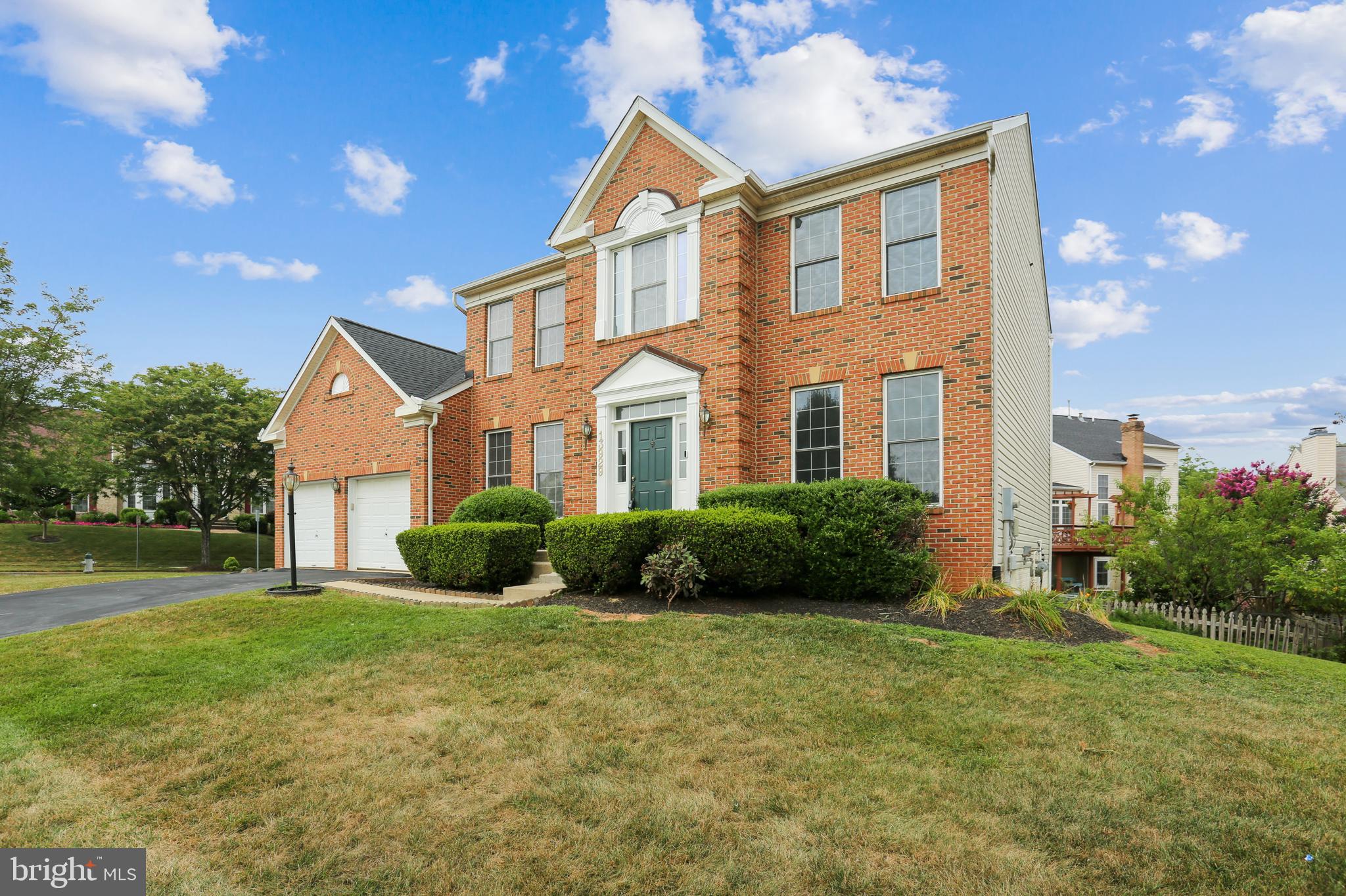 13929 Falconcrest Road Germantown, MD 20874 - Photo 72 of 76 Gallery Image 72