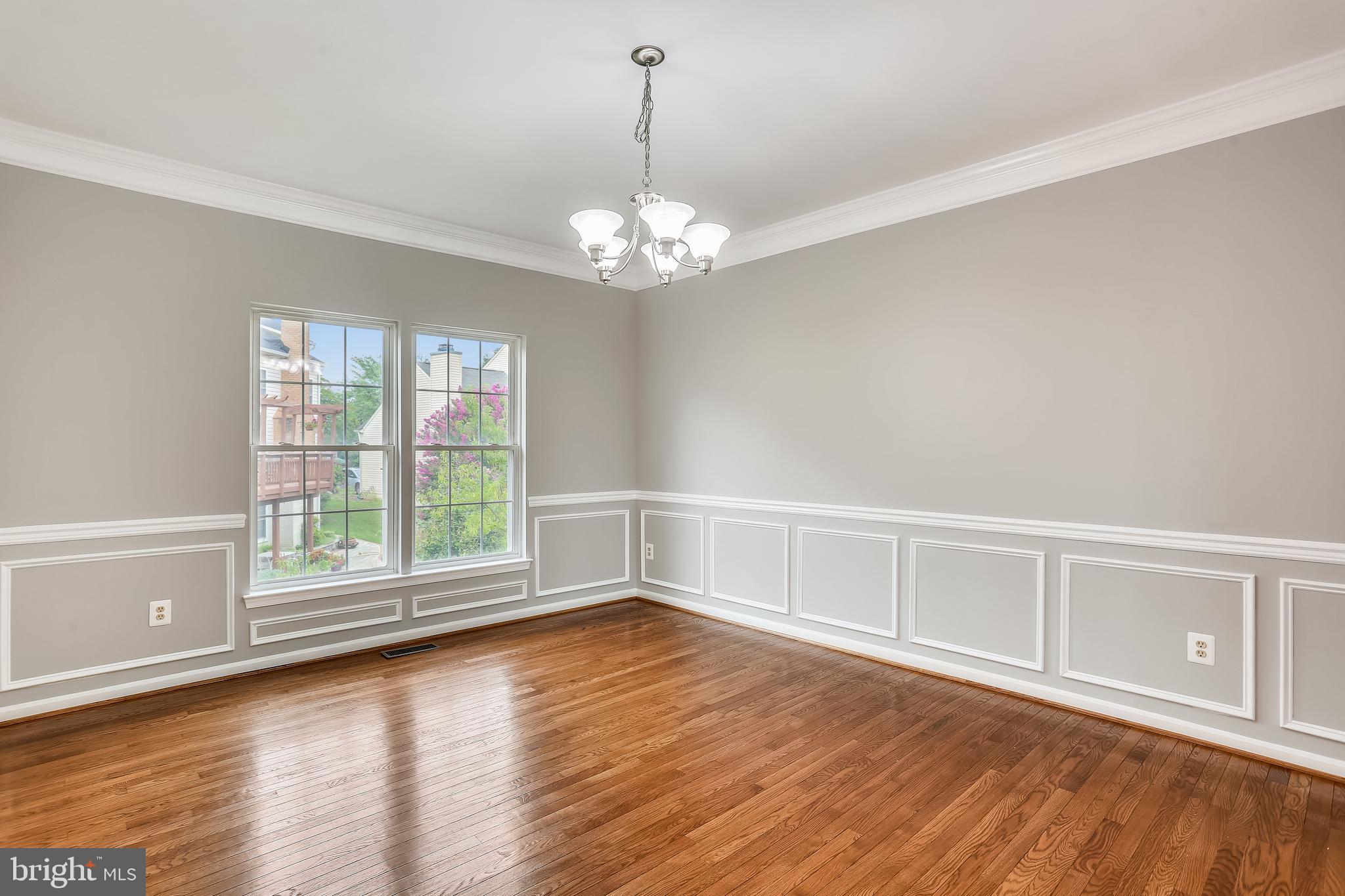 13929 Falconcrest Road Germantown, MD 20874 - Photo 10 of 76 Dining room