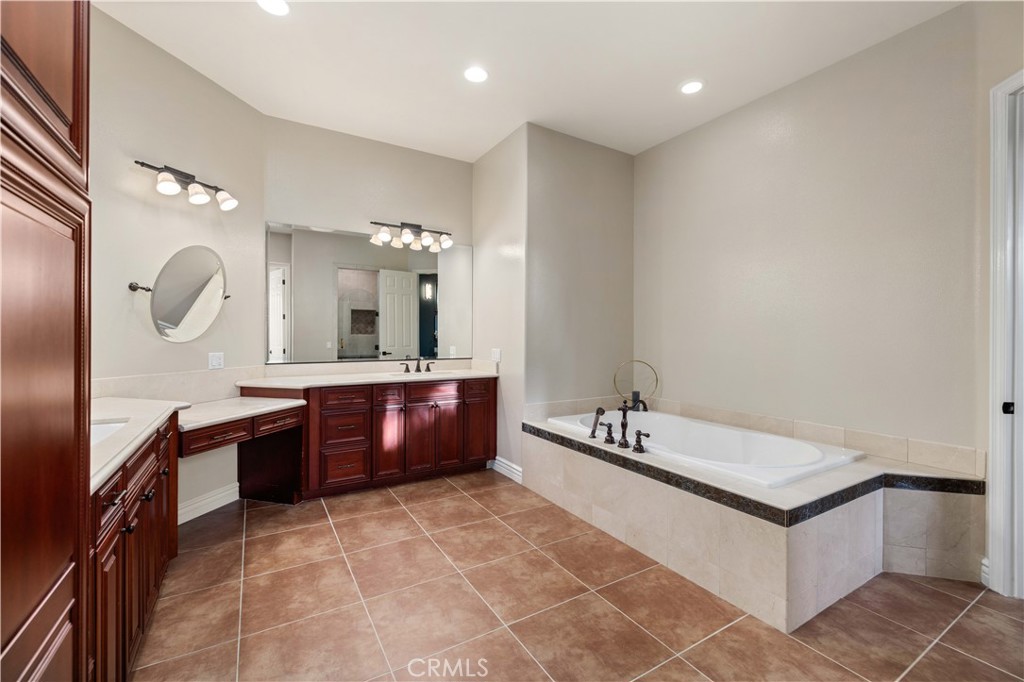 4124 Paddock Way Lancaster, CA 93536 - Photo 36 of 65