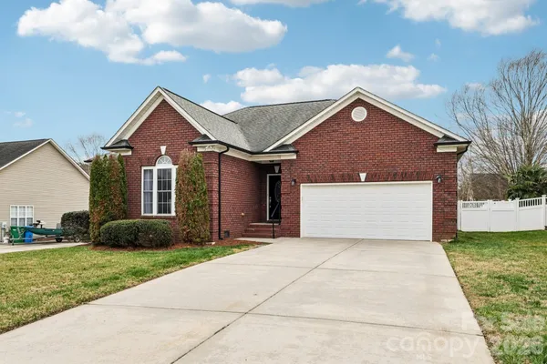 $375,000 | 305 Wendover Drive, Unit 82, Locust, NC 28097
