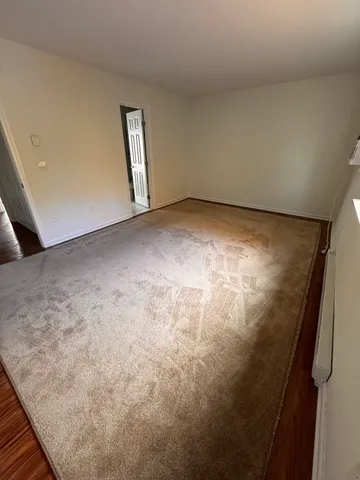 $2,650 | 18 Triangle Street, Unit B4, Danbury, CT 06810