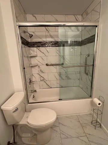 $2,650 | 18 Triangle Street, Unit B4, Danbury, CT 06810