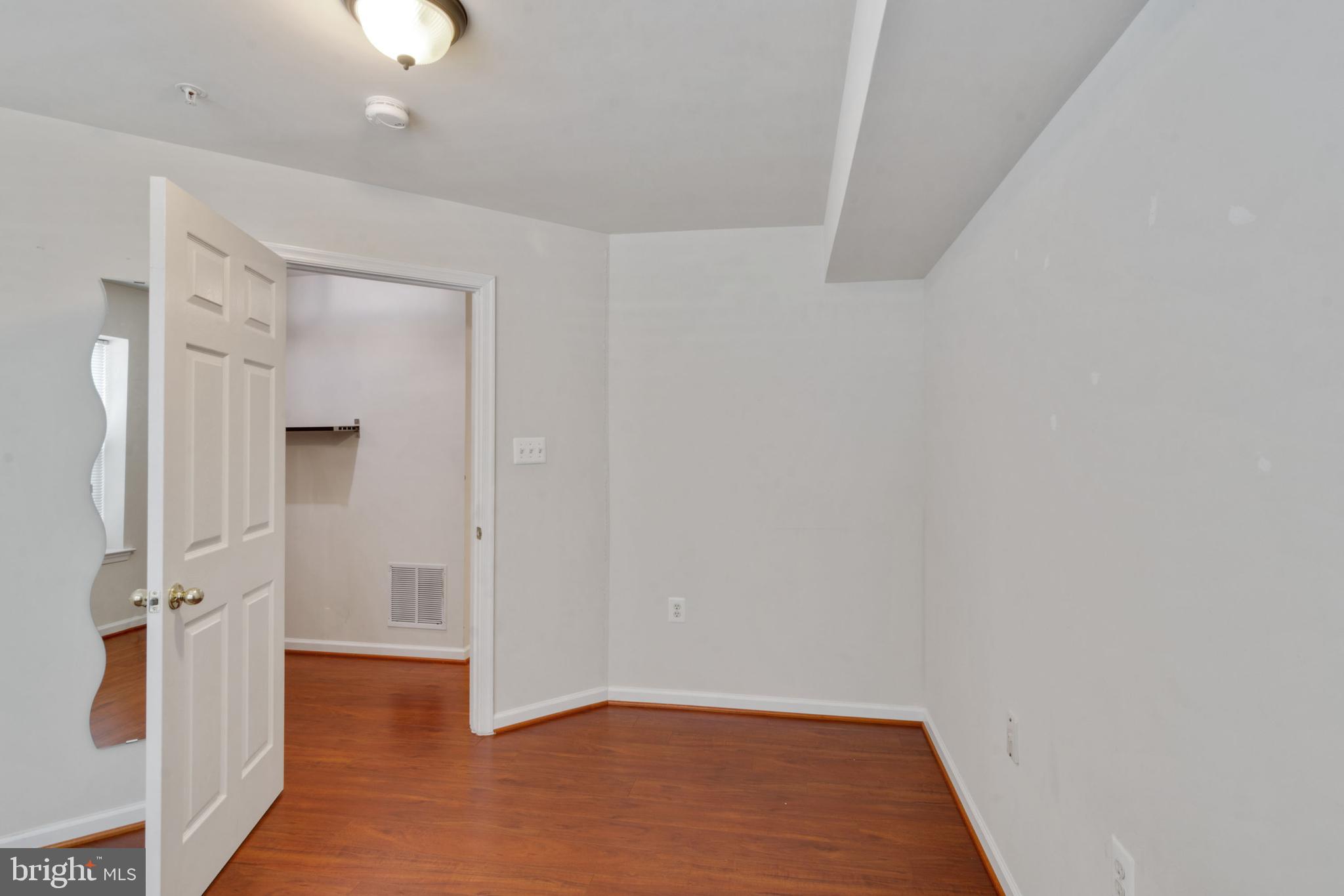 11326 King George Drive, Unit 7 Silver Spring, MD 20902 - Photo 32 of 34