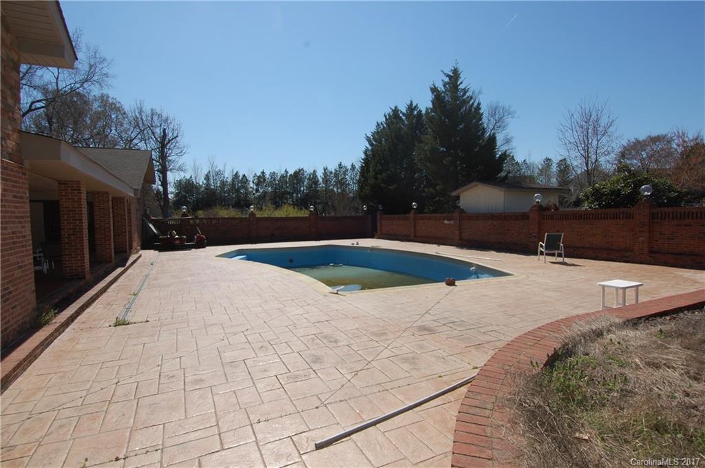 16320 Wrights Ferry Road Charlotte, NC 28278 - Photo 14 of 24