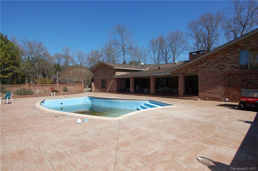 16320 Wrights Ferry Road Charlotte, NC 28278 - Photo 17 of 24