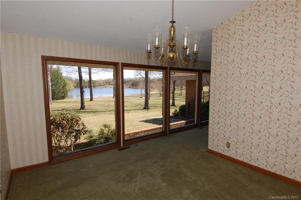 16320 Wrights Ferry Road Charlotte, NC 28278 - Photo 4 of 24