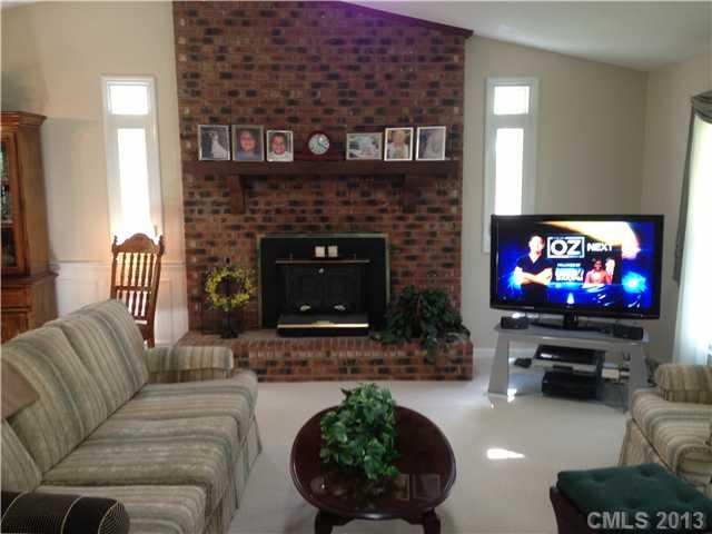 2818 Love Mill Road Monroe, NC 28110 - Photo 3 of 16 Gallery Image 3
