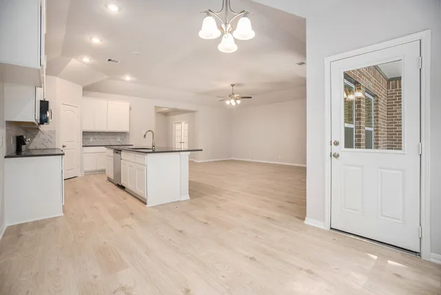 $395,990 | 3170 Road 66125 Dayton Tx 77535, Dayton, TX 77535