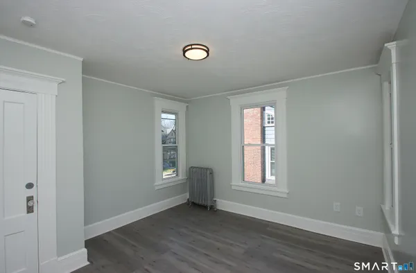 $2,350 | 75 Wilcox Avenue, Meriden, CT 06451