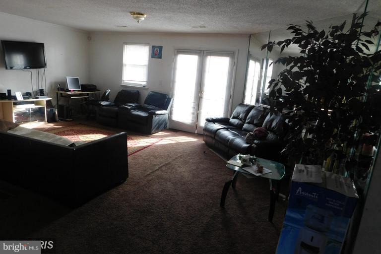 6516 Allentown Road Temple Hills, MD 20748 - Photo 4 of 13 Living Room