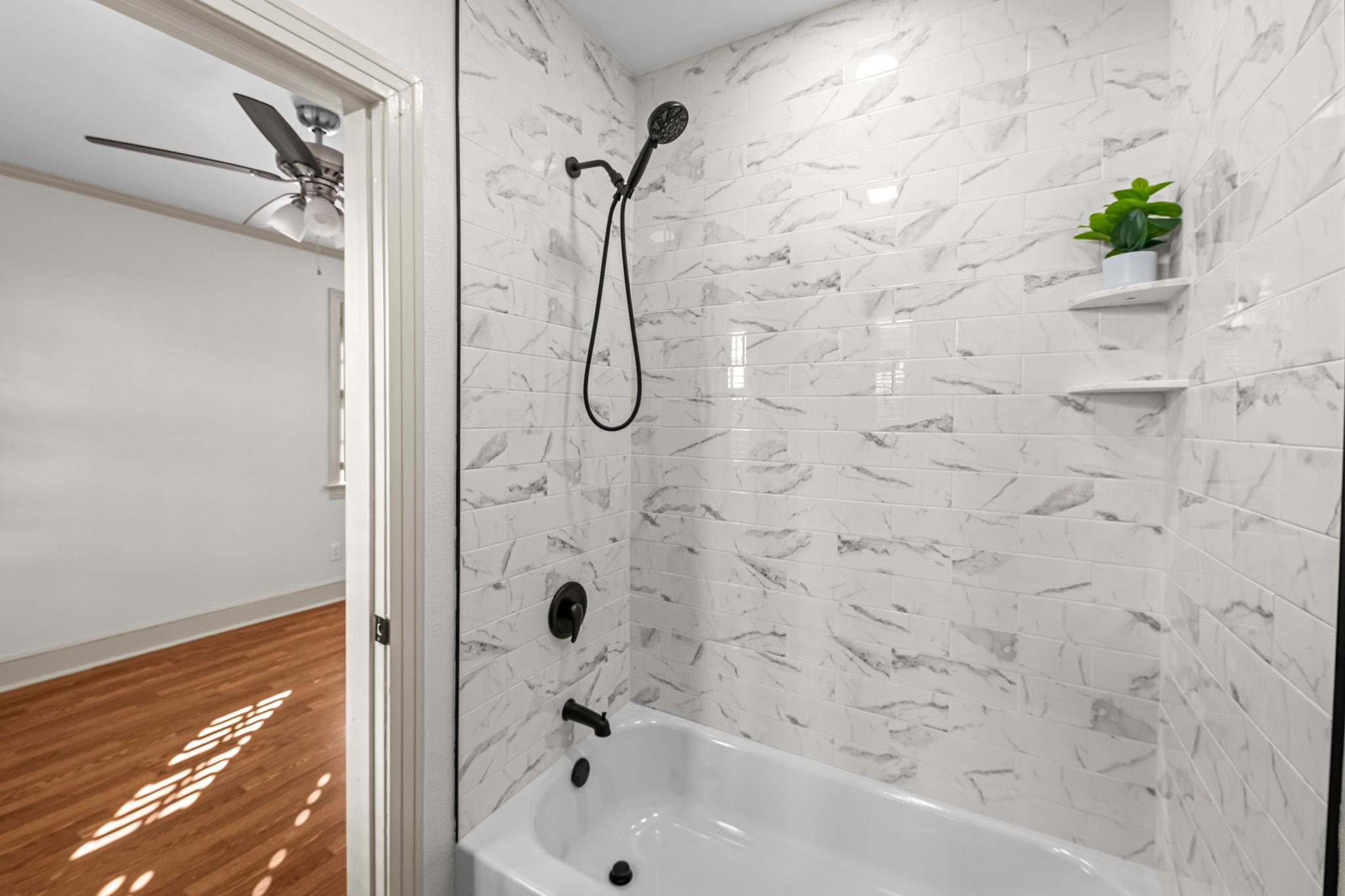 2014 Golf Terrace Drive Tallahassee, FL 32301 - Photo 15 of 40