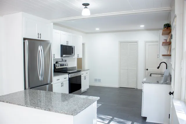 $650,000 | 2014 Golf Terrace Drive, Tallahassee, FL 32301