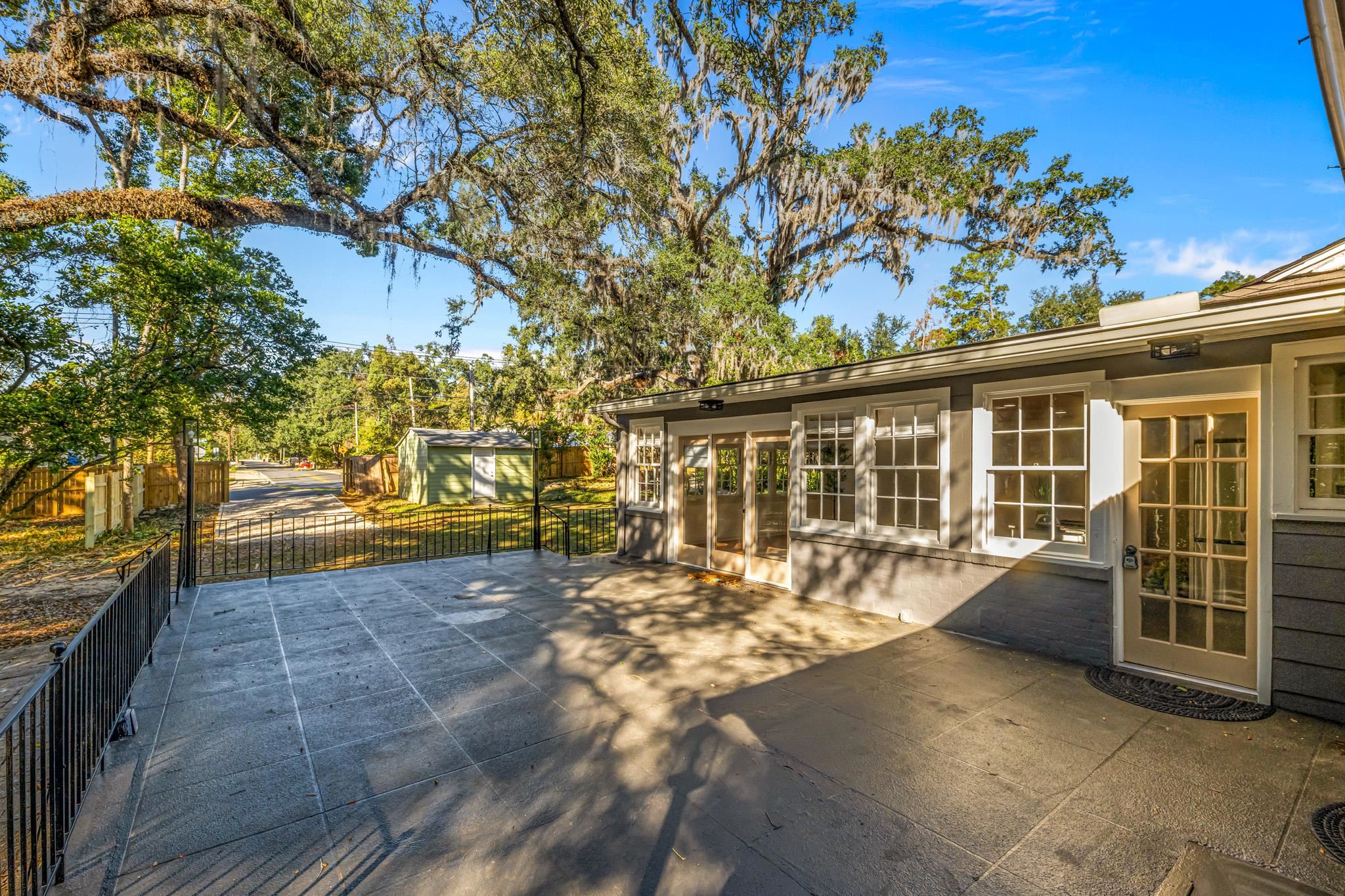 2014 Golf Terrace Drive Tallahassee, FL 32301 - Photo 6 of 40