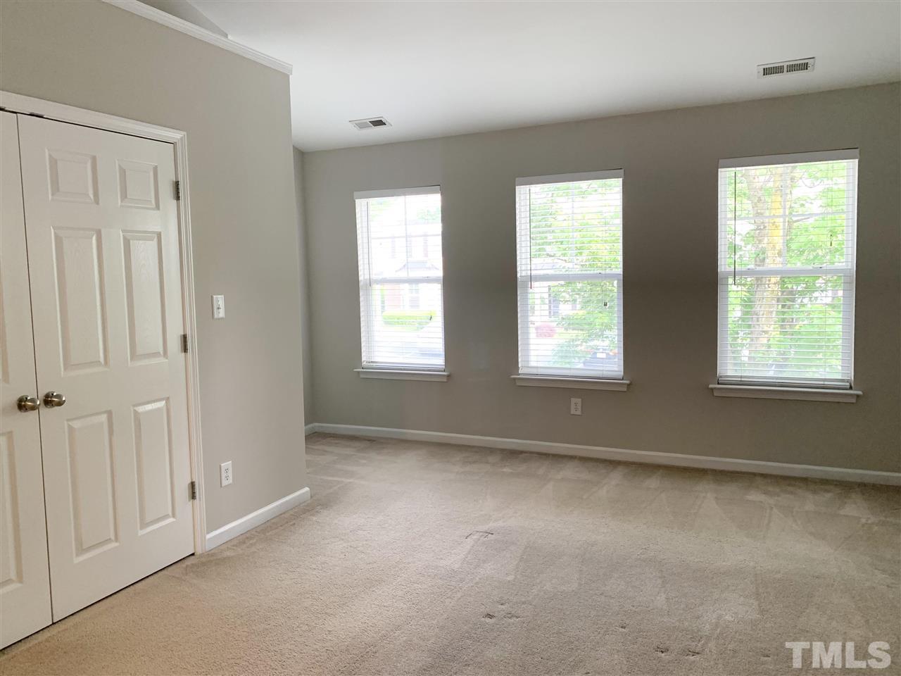 8476 Central Drive Raleigh, NC 27613 - Photo 11 of 19