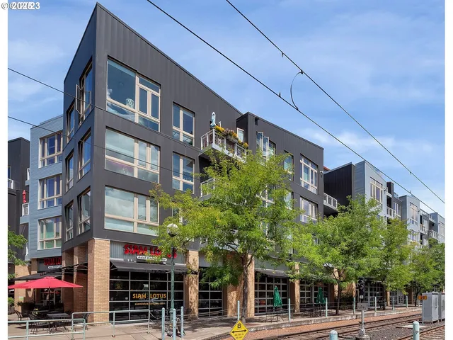 $275,000 | 12600 Southwest Crescent Street, Unit 420, Beaverton, OR 97005