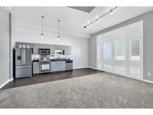 $275,000 | 12600 Southwest Crescent Street, Unit 420, Beaverton, OR 97005