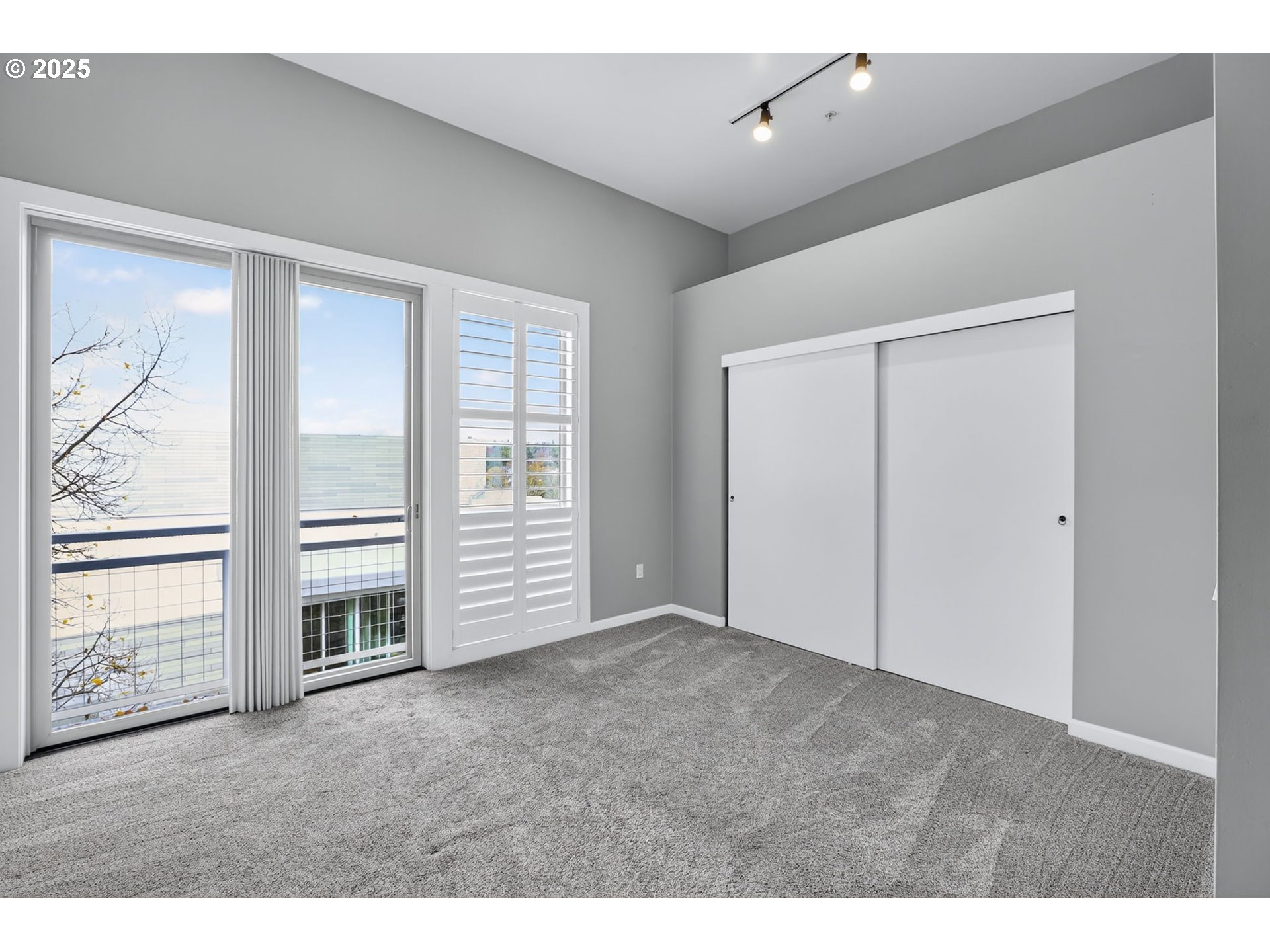 12600 Southwest Crescent Street, Unit 420 Beaverton, OR 97005 - Photo 21 of 45 a view of an empty room with a window