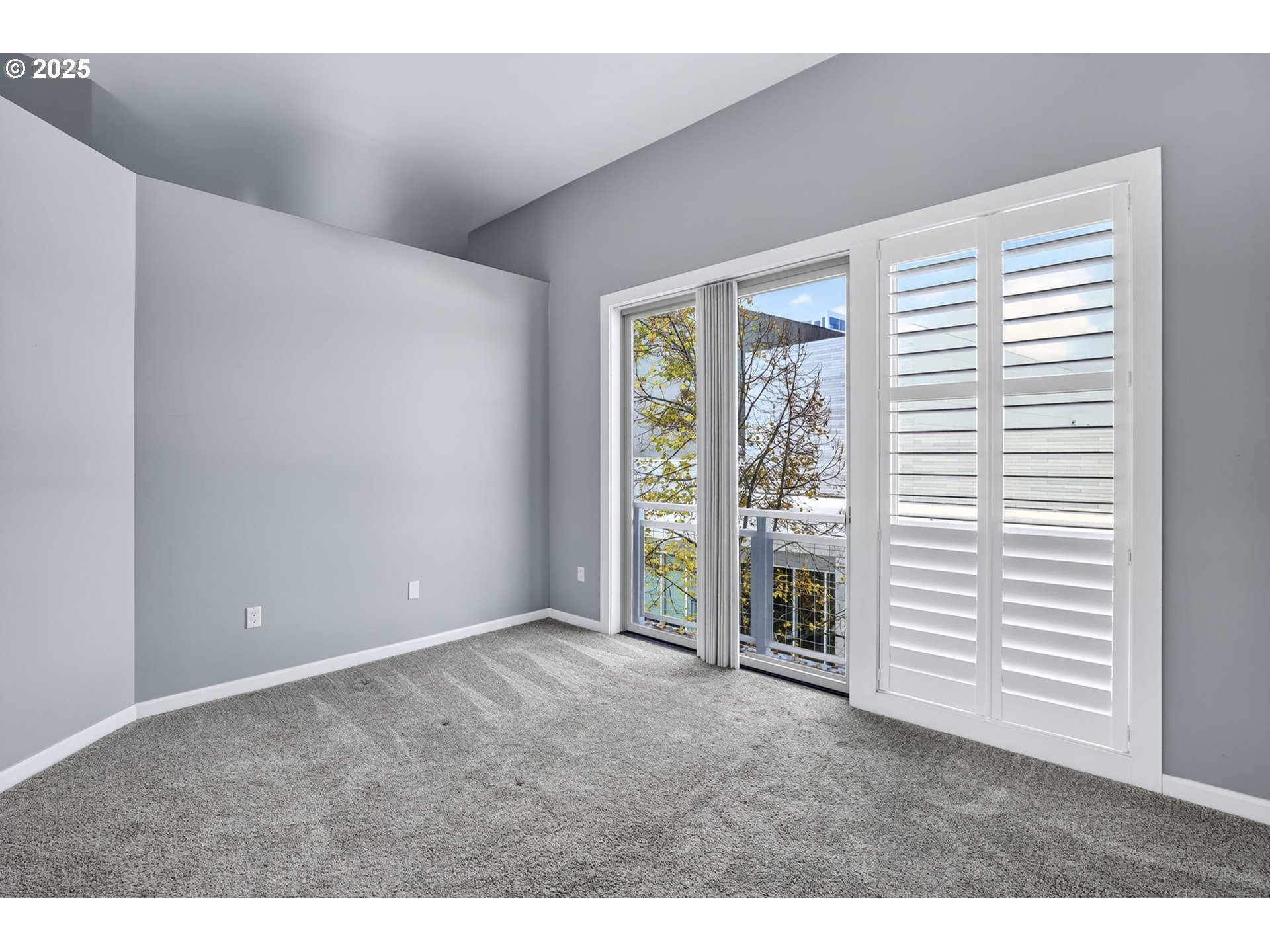 12600 Southwest Crescent Street, Unit 420 Beaverton, OR 97005 - Photo 25 of 45 a view of an empty room with a window