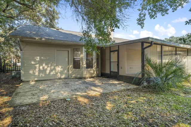 a view of a small garden