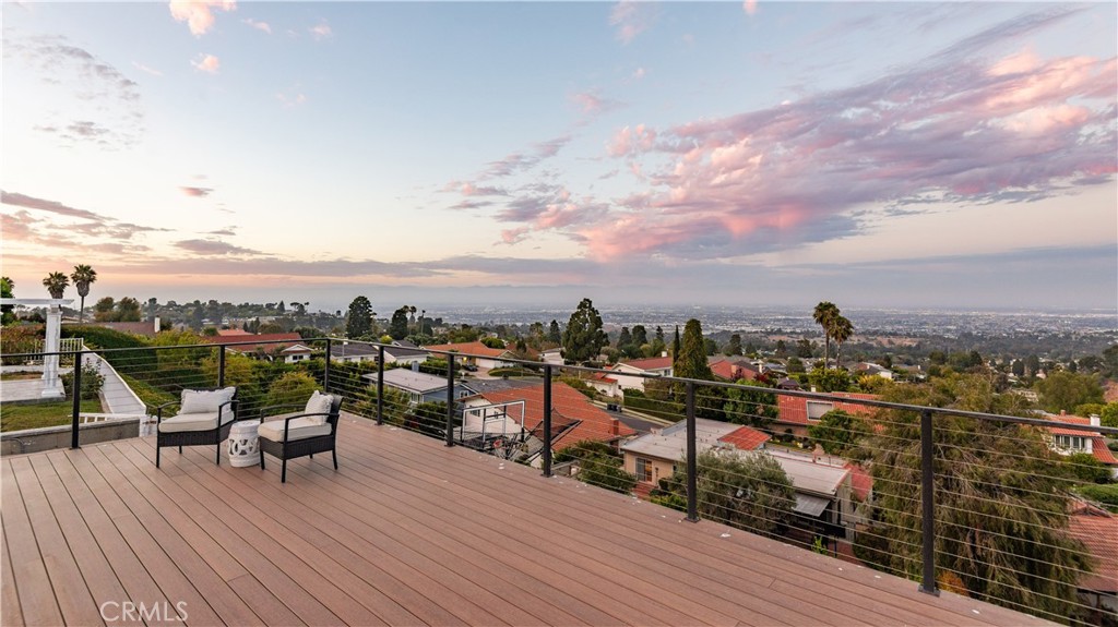27108 Diamondhead Lane Rancho Palos Verdes, CA 90275 - Photo 3 of 23