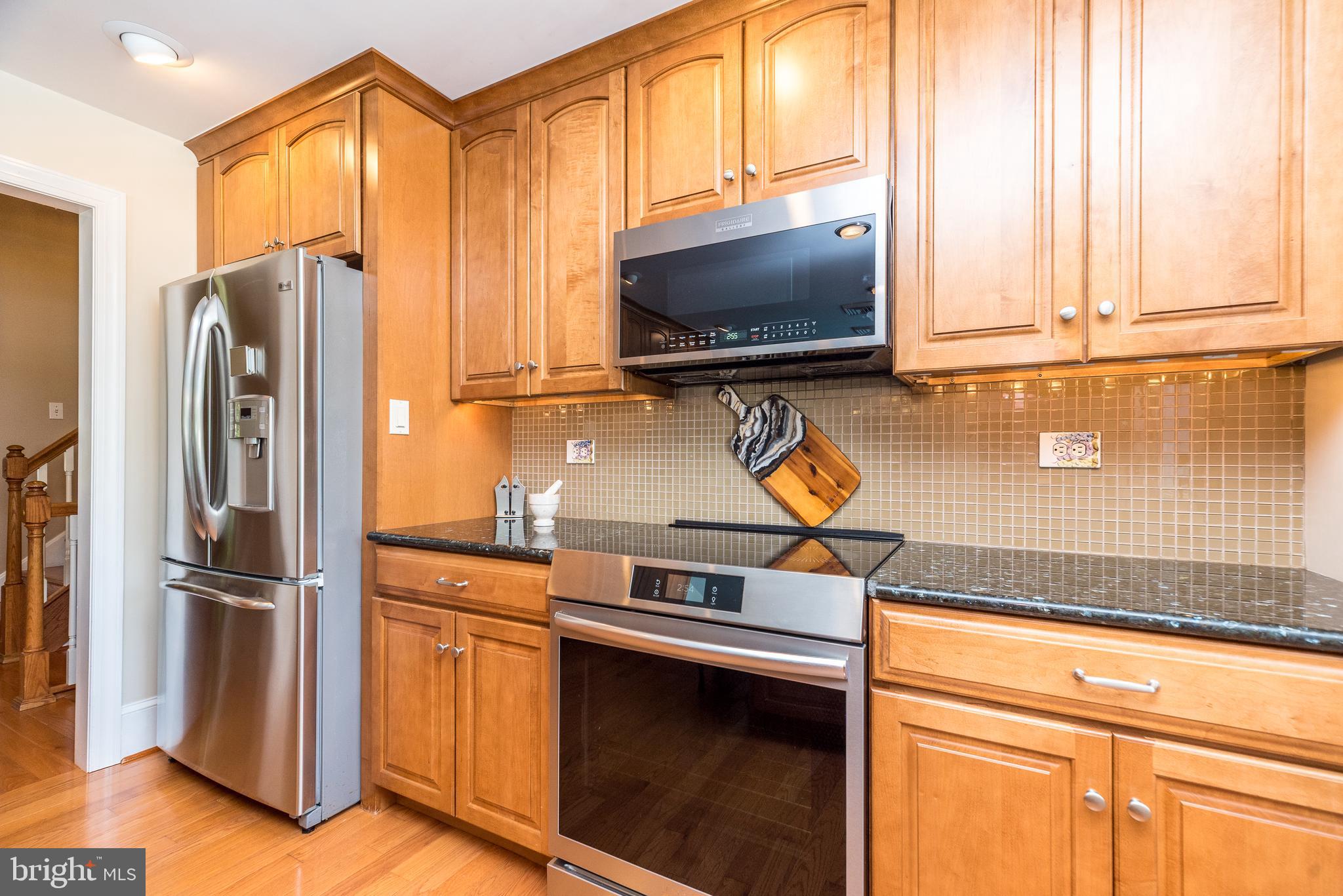 309 Annasmead Road Ambler, PA 19002 - Photo 11 of 48 Induction cooking