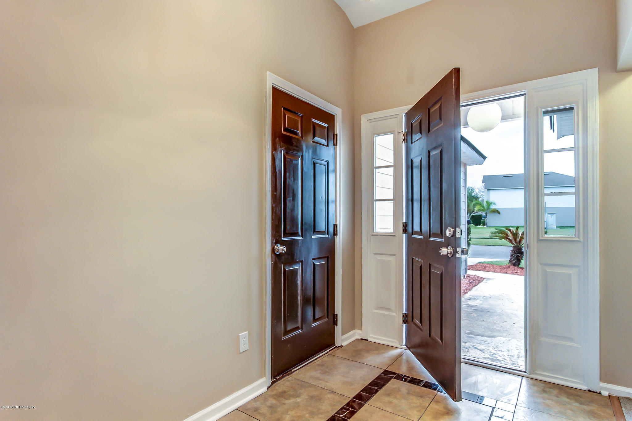 6809 Ridgeview Avenue Jacksonville, FL 32244 - Photo 5 of 26 6809 Ridgeview Ave MLS