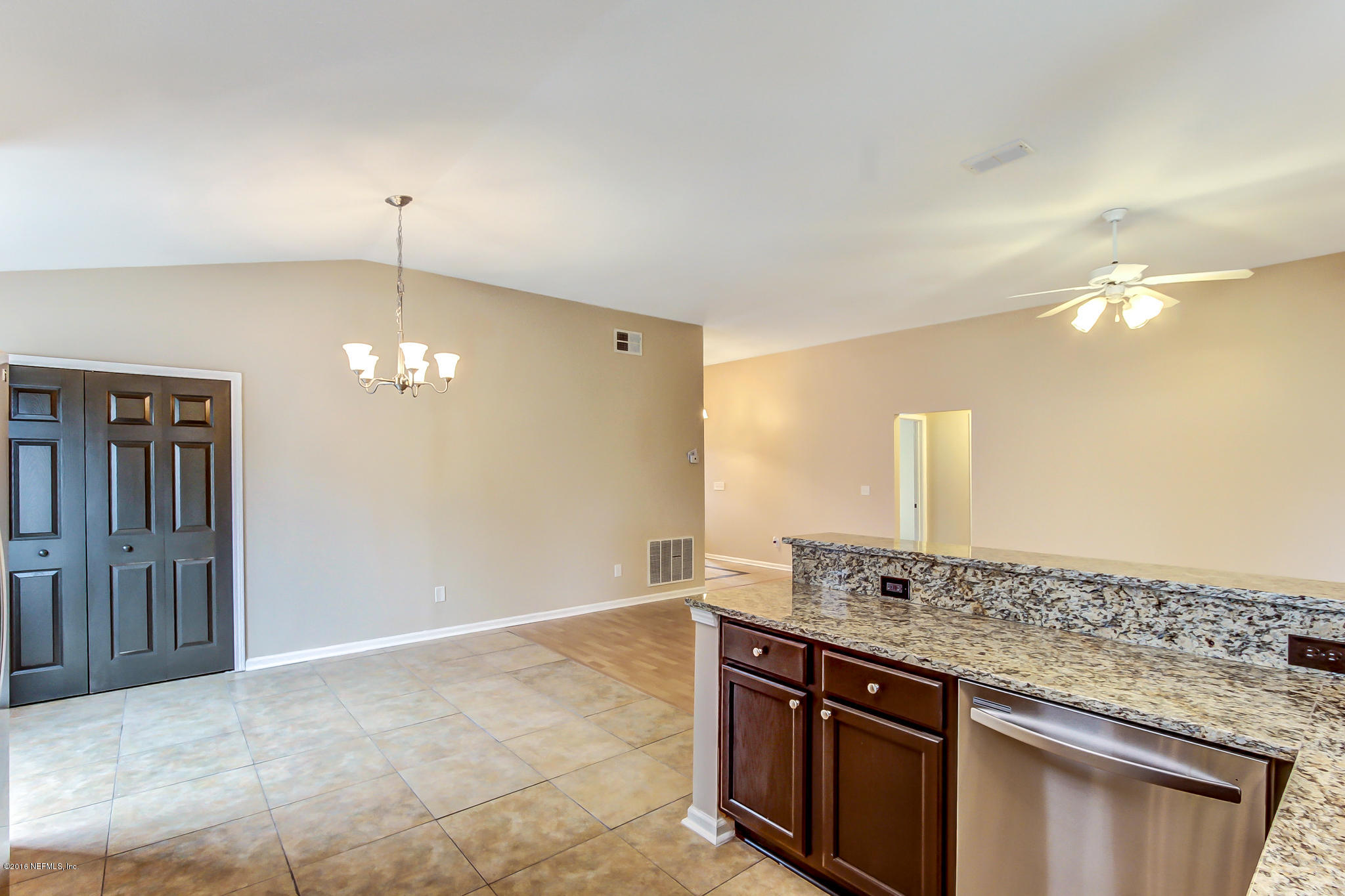 6809 Ridgeview Avenue Jacksonville, FL 32244 - Photo 9 of 26 6809 Ridgeview Ave MLS-8