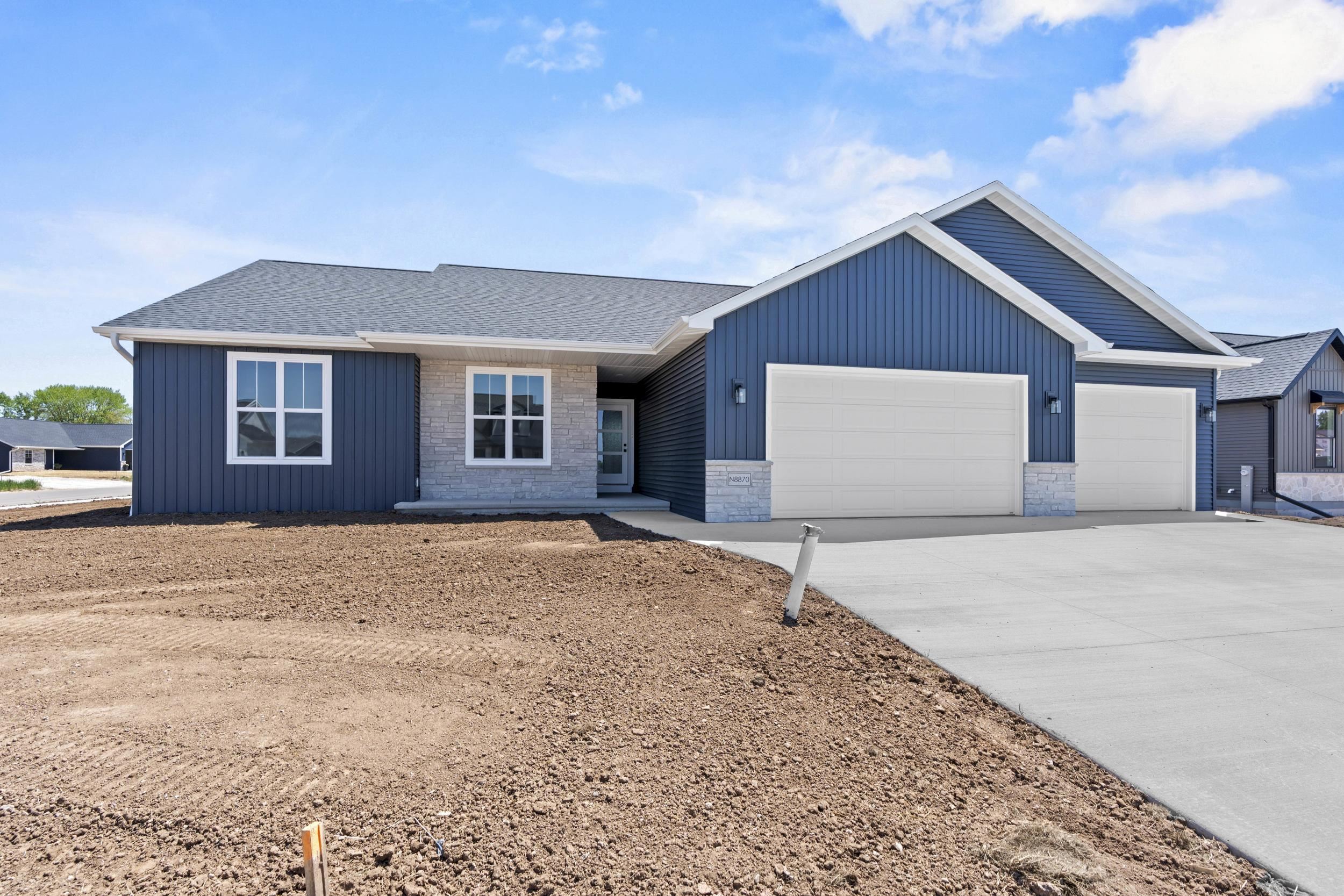 N8870 Killarney Way Menasha, WI 54952 - Photo 53 of 75