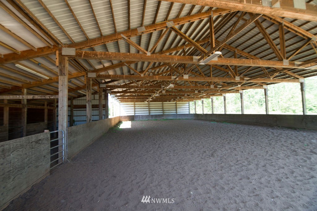 142 Leudinghaus Road Chehalis, WA 98532 - Photo 23 of 37 a view of empty room with windows
