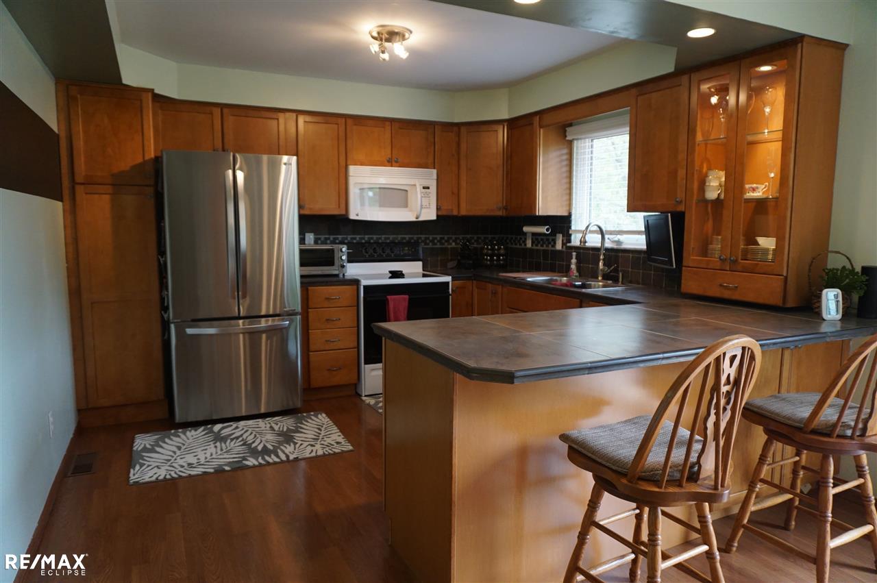8920 Messmore Road Utica, MI 48317 - Photo 9 of 29 31380822-9.JPG