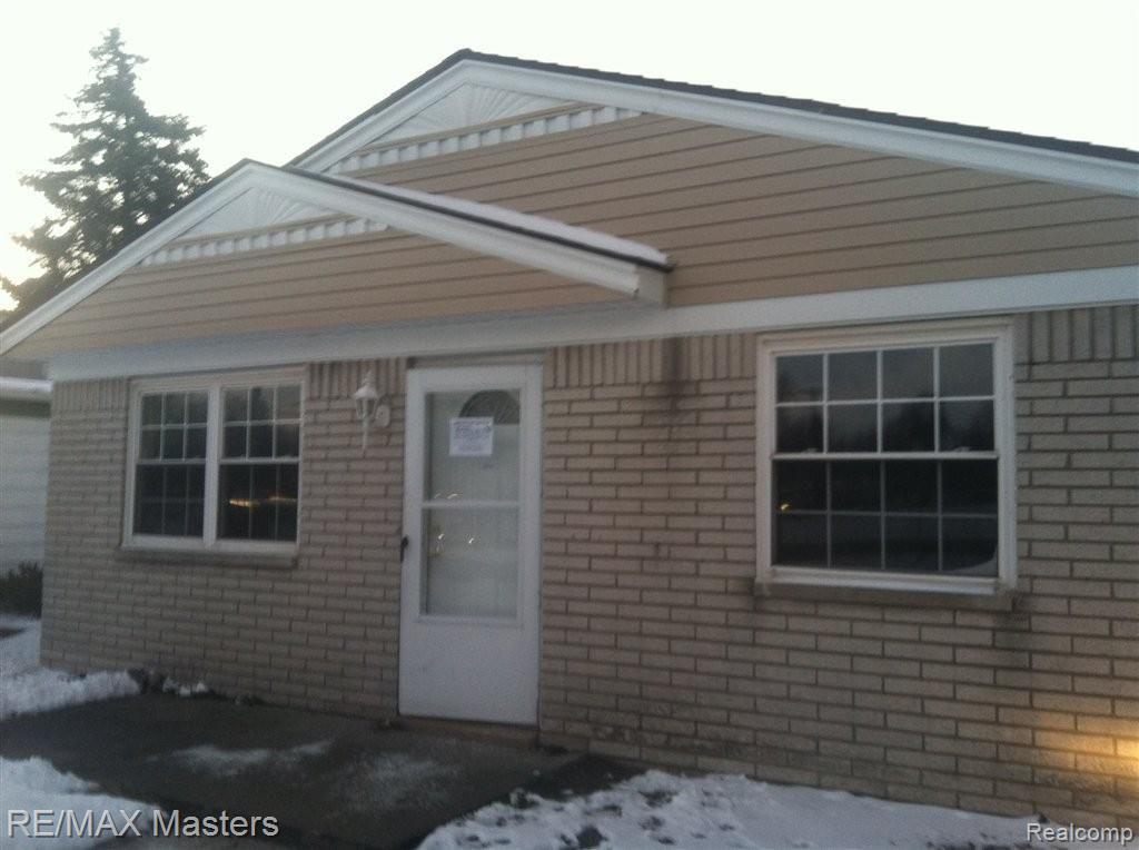 26621 Wick Road Taylor, MI 48180 - Photo 1 of 11 Front.JPG