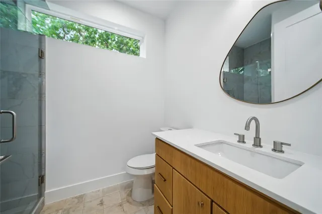 $2,800 | 106 West Croslin Street, Unit B, Austin, TX 78752