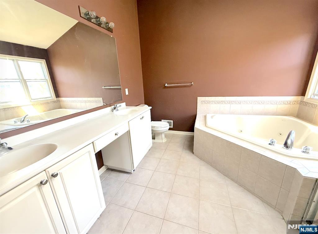 5 Magnolia Lane, Unit 54 Cedar Grove, NJ 07009 - Photo 20 of 22