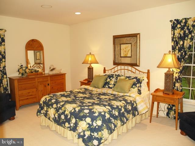 52 Sunset Circle Lititz, PA 17543 - Photo 12 of 21 Gallery Image 12
