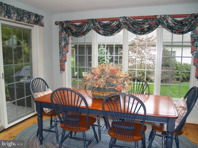 52 Sunset Circle Lititz, PA 17543 - Photo 3 of 21 Gallery Image 3