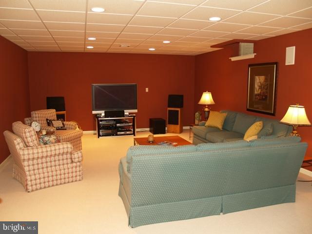 52 Sunset Circle Lititz, PA 17543 - Photo 9 of 21 Gallery Image 9