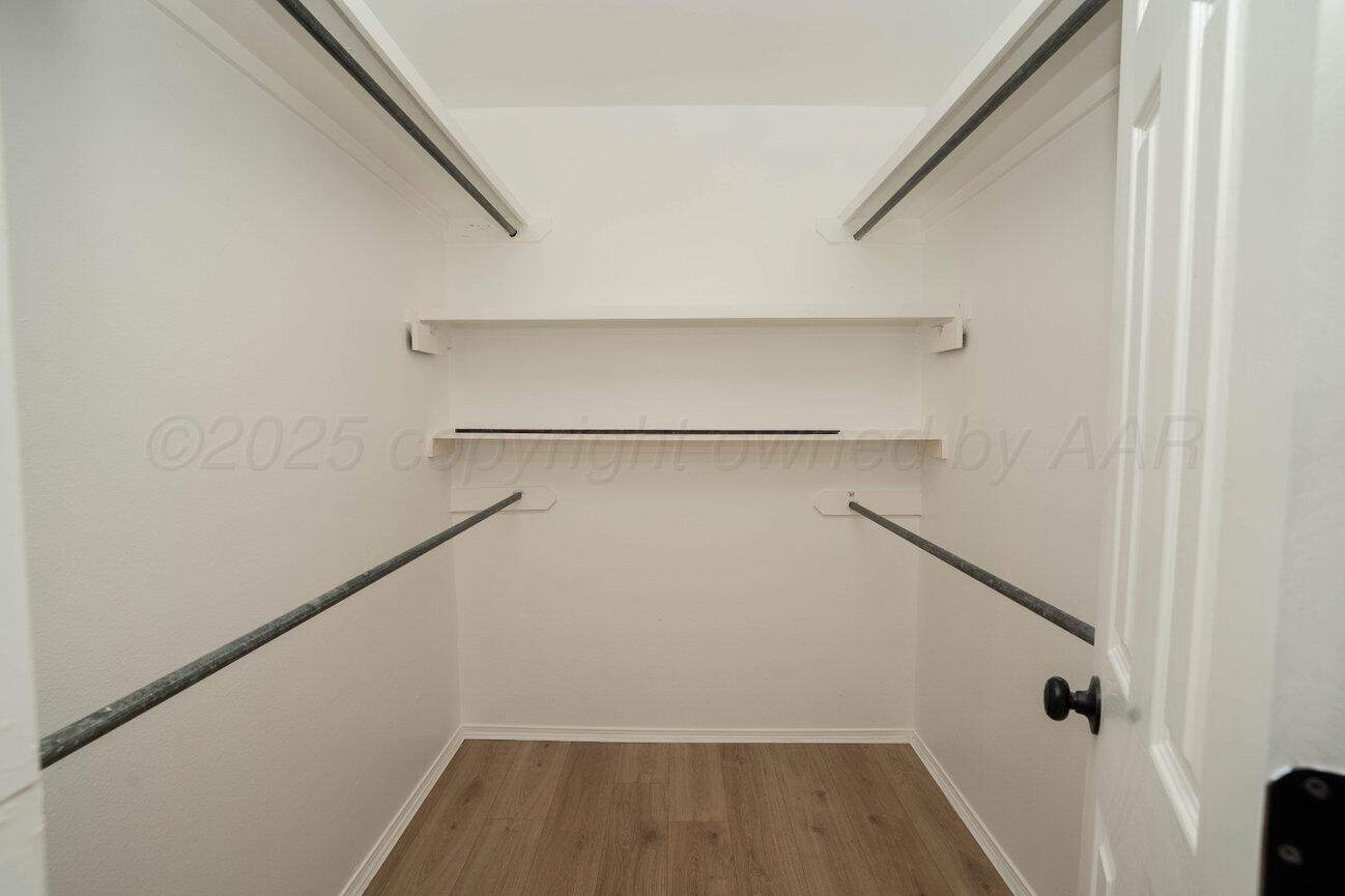 5207 While A Way Road Amarillo, TX 79109 - Photo 20 of 43 Master closet